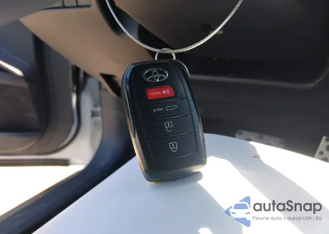 2025 Toyota Camry Se из США, поврежденный, VIN 4T1DAACK7SU165407